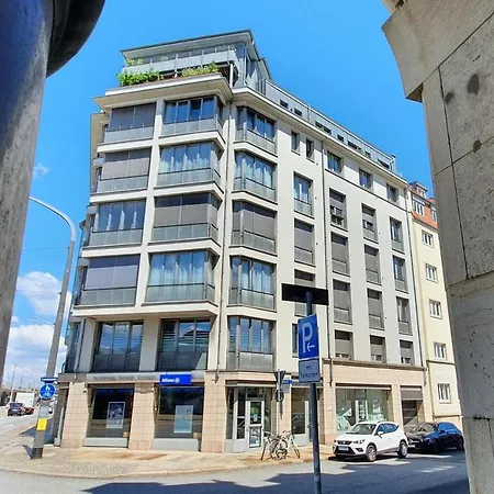 Laurin L63 Appartement *